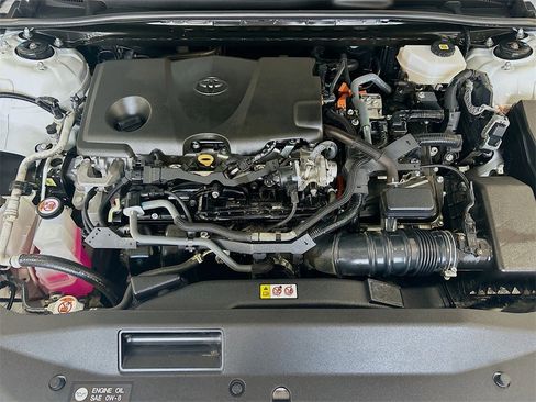 Used 2025 Toyota Camry XSE image 28