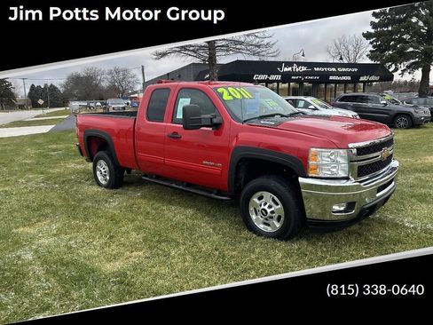 Used 2011 Chevrolet Silverado 2500 LT w/ Interior Plus Package image 2