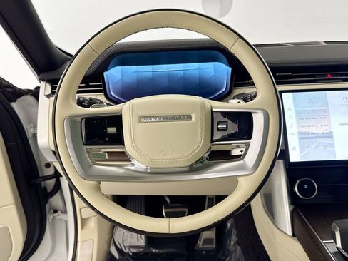 Certified 2023 Land Rover Range Rover SE AWD/4WD image 11