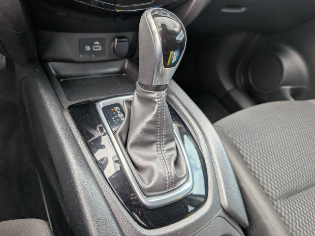 Used 2021 Nissan Rogue Sport S FWD image 12