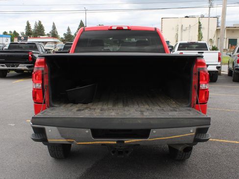 Used 2017 GMC Sierra 2500 SLE w/ SLE Convenience Package AWD/4WD image 7