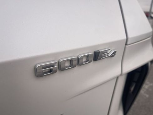 Certified 2024 Cadillac Lyriq Luxury AWD/4WD image 13