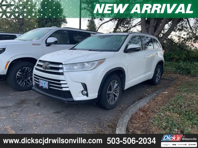 Used 2018 Toyota Highlander XLE