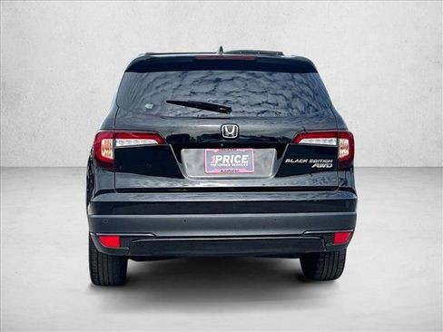 Used 2021 Honda Pilot Black Edition image 4