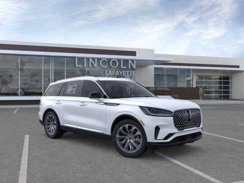 New 2026 Lincoln Aviator Reserve image 7