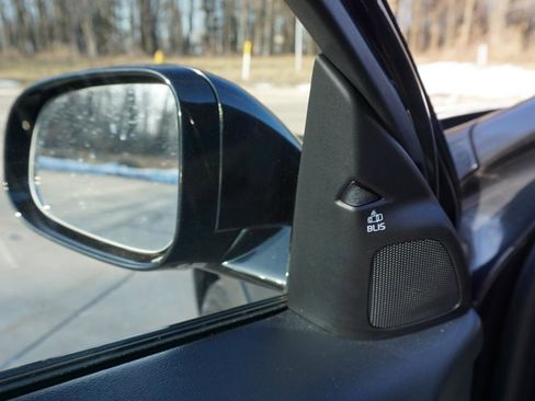 Used 2015 Volvo V60 T5 Cross Country w/ Protection Package image 29