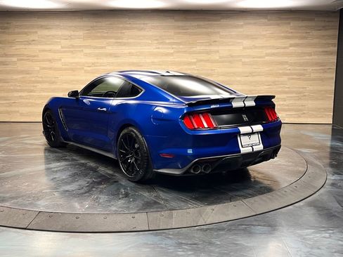 Used 2017 Ford Mustang Shelby GT350 RWD image 18