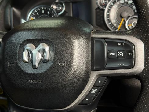 Used 2019 RAM 1500 Tradesman AWD/4WD image 30