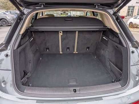 Used 2022 Audi Q5 2.0T Premium Plus w/ Premium Plus Package image 34