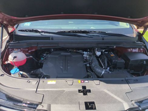 Used 2025 Kia Carnival FWD image 36