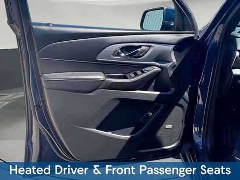 Used 2023 Chevrolet Traverse LT w/ LT Premium Package AWD/4WD image 24