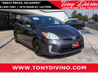 Used 2013 Toyota Prius Four w/ Deluxe Solar Roof Pkg FWD video 1