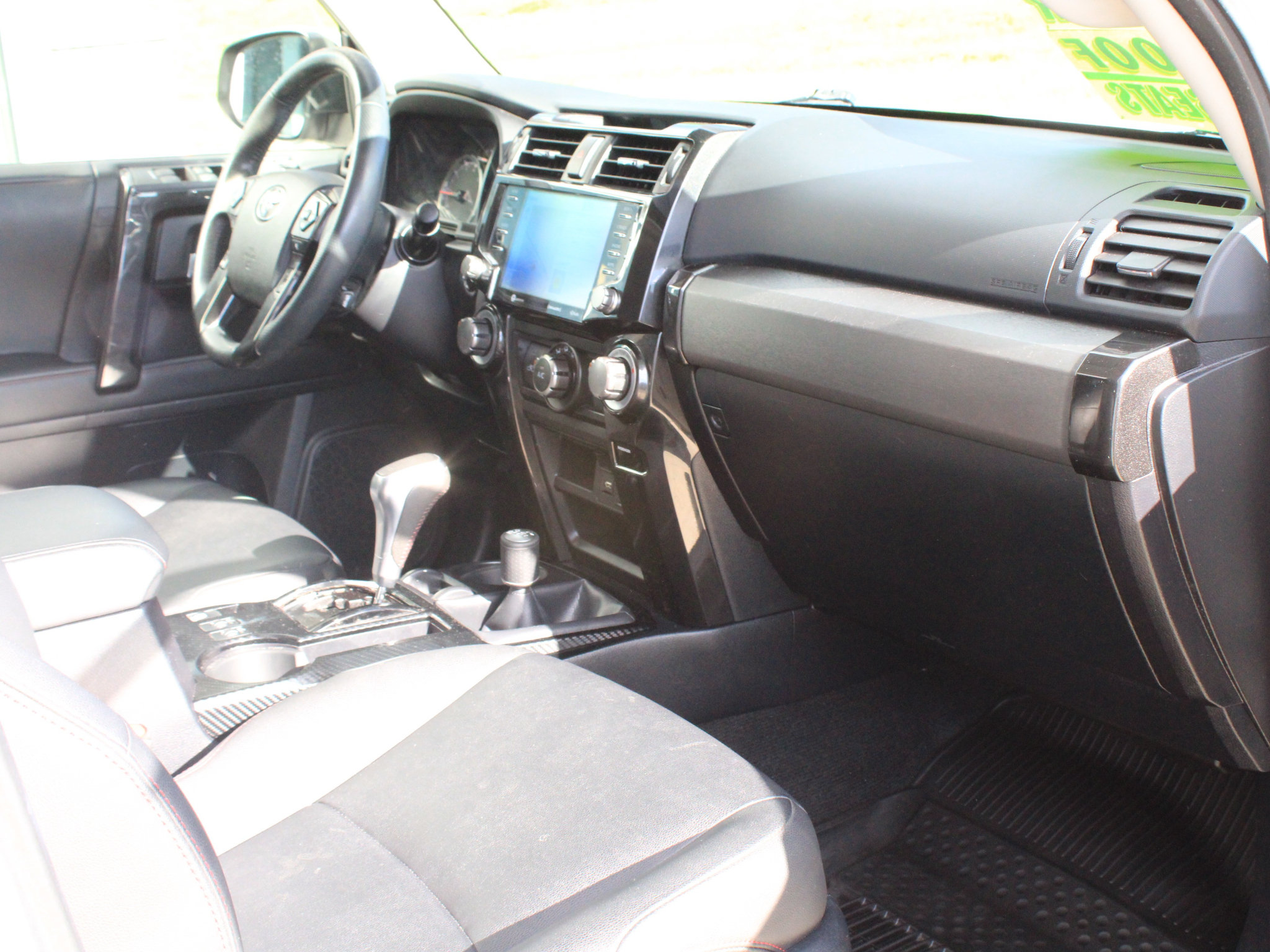 Used 2020 Toyota 4Runner TRD Off-Road Premium w/ Moonroof Package AWD/4WD image 26