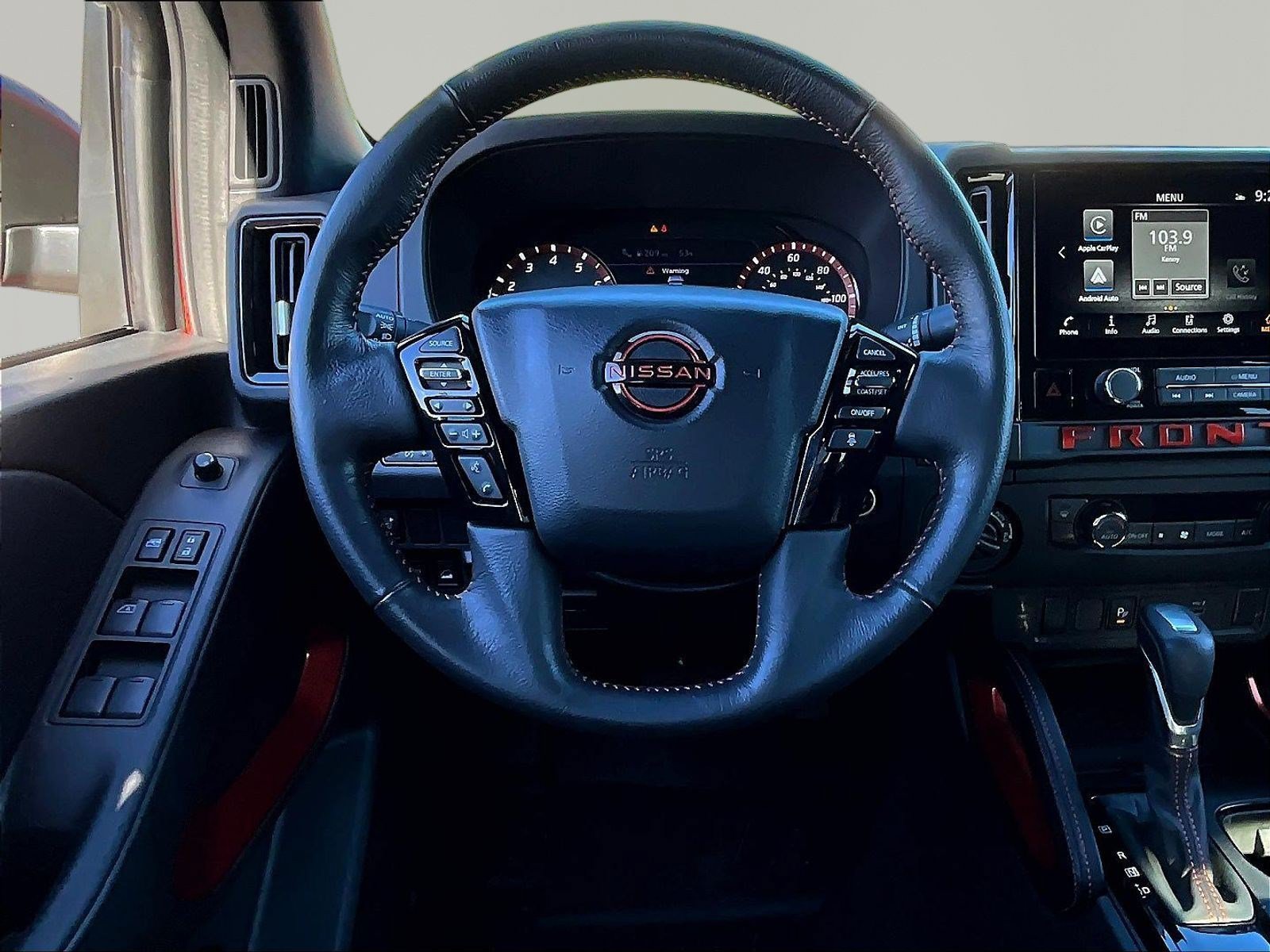 Certified 2025 Nissan Frontier PRO-4X w/ Interior Protection Package AWD/4WD image 9