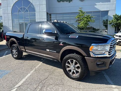 Used 2022 RAM 2500 Limited AWD/4WD image 34