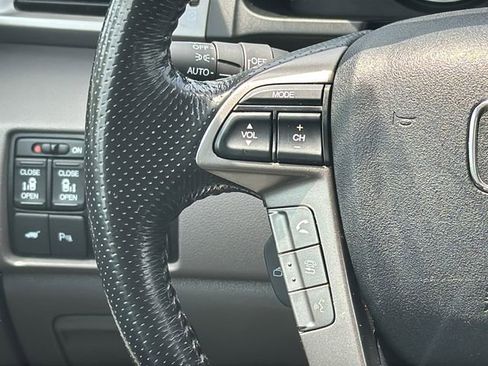 Used 2016 Honda Odyssey Touring image 32