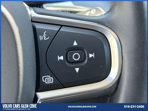 Used 2024 Volvo XC60 B5 Core w/ Protection Package Premier AWD/4WD image 23
