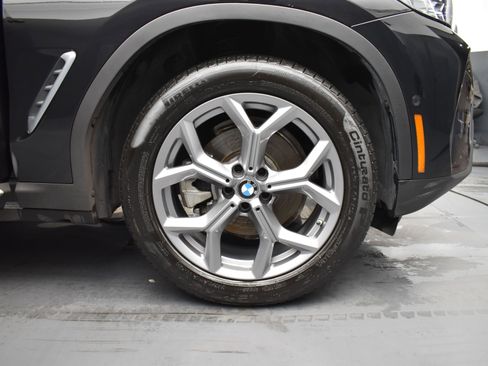 Used 2025 BMW X4 xDrive30i image 5