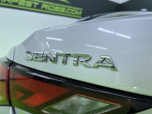 Used 2022 Nissan Sentra SV w/ All-Weather Package FWD image 12