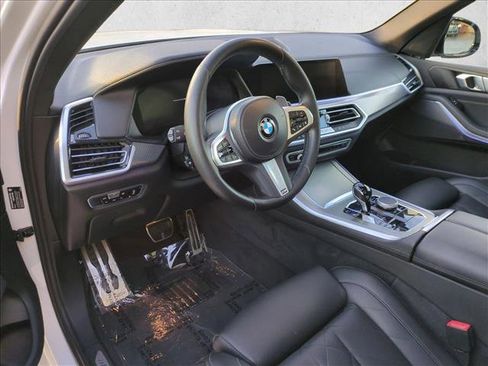 Used 2023 BMW X5 sDrive40i w/ M Sport Package RWD image 10