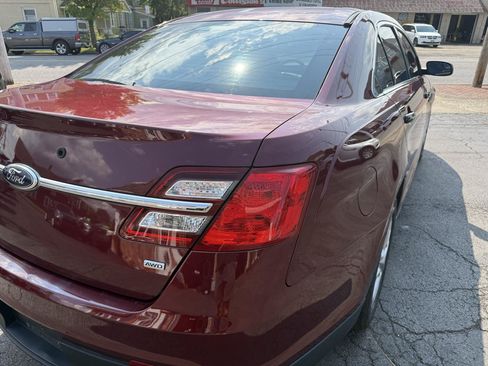 Used 2015 Ford Taurus Police Interceptor AWD image 12