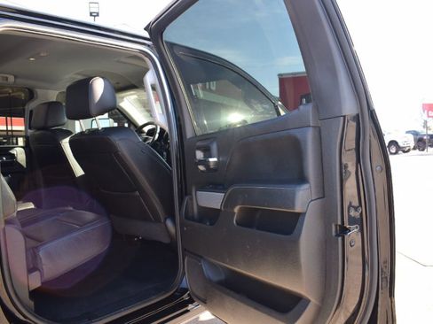 Used 2018 Chevrolet Silverado 1500 LT w/ All Star Edition image 14