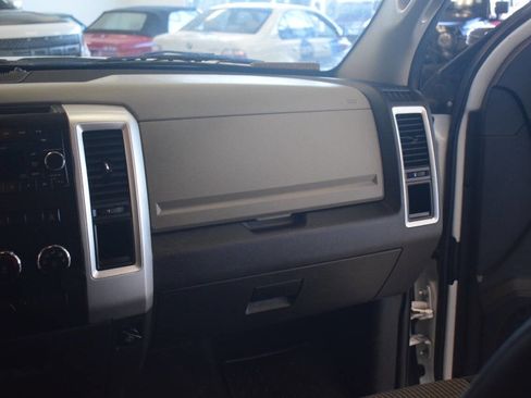 Used 2012 RAM 2500 SLT AWD/4WD image 46