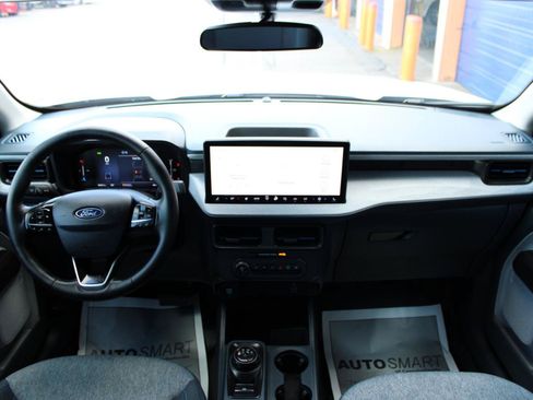 Used 2025 Ford Maverick XLT w/ XLT Luxury Package FWD image 38
