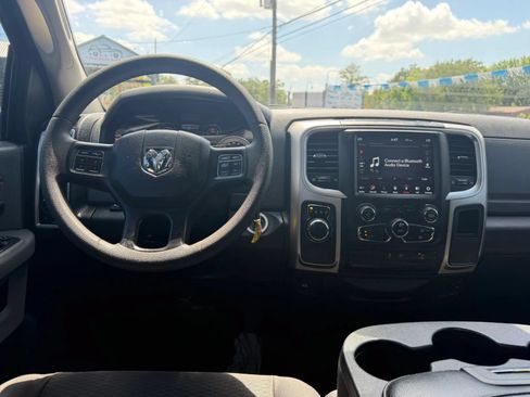 Used 2019 RAM 1500 Warlock w/ Electronics Group RWD image 15