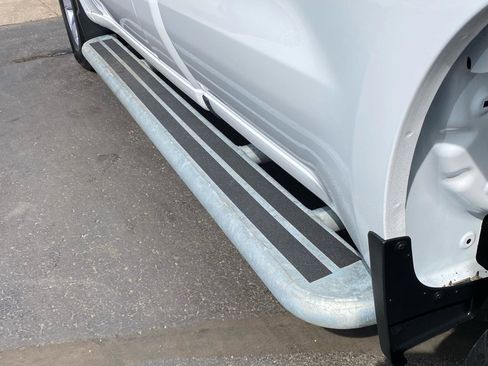 Used 2025 Chevrolet Silverado 1500 W/T image 30