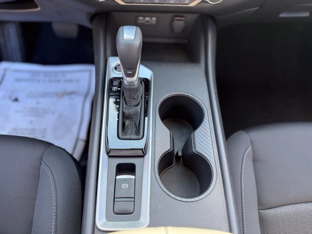 Used 2025 Nissan Altima 2.5 SV AWD/4WD image 19