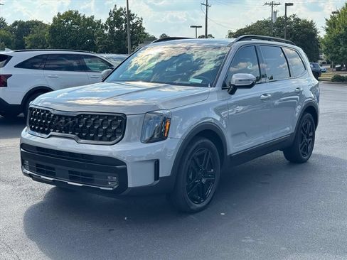 Certified 2025 Kia Telluride SX Prestige X-Line AWD/4WD image 7