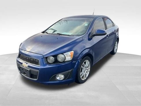 Used 2013 Chevrolet Sonic LT w/ Wheels and Fog Lamp Package image 3