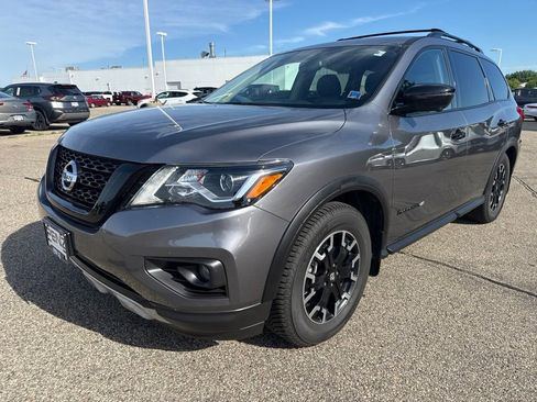 Used 2020 Nissan Pathfinder SL AWD/4WD image 3
