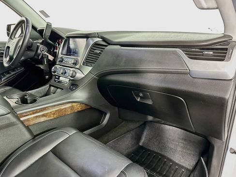 Used 2017 Chevrolet Tahoe LT AWD/4WD image 32