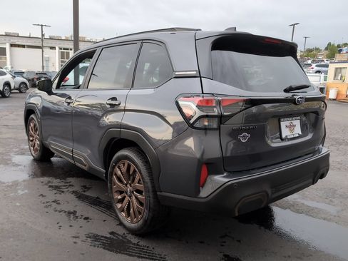Used 2025 Subaru Forester Sport AWD/4WD image 5