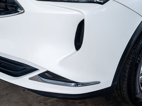 Used 2023 Acura MDX SH-AWD image 14