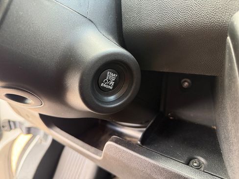 Used 2023 RAM ProMaster 3500 FWD image 28