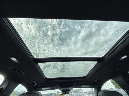 New 2026 GMC Acadia Denali w/ LPO, Floor Liner Package image 24