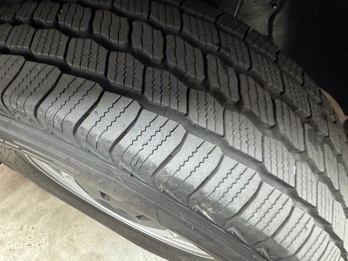 Used 2024 Mercedes-Benz Sprinter 2500 image 31