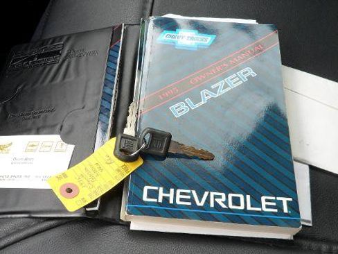 Used 1995 Chevrolet Blazer LS AWD/4WD image 32