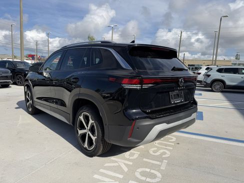 New 2026 Volkswagen Tiguan SE image 5