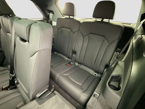 New 2026 Audi Q7 3.0T Premium Plus image 23