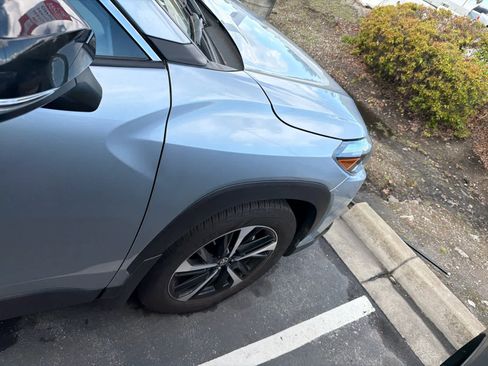 Used 2025 Toyota Corolla Cross AWD Hybrid image 7