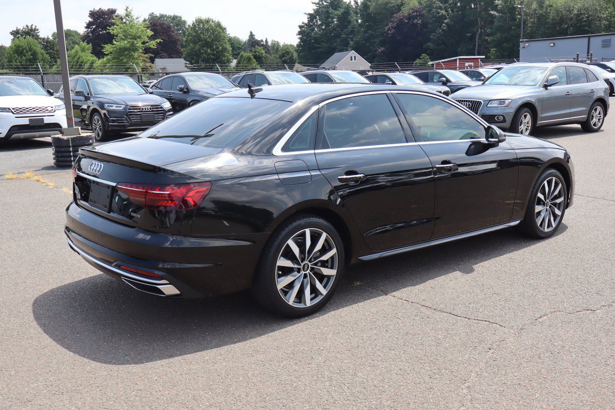 Used 2023 Audi A4 2.0T Premium w/ Convenience Package AWD/4WD image 5
