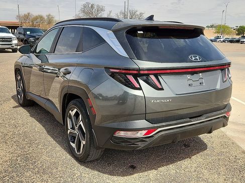 Used 2022 Hyundai Tucson SEL w/ Convenience + Premium Package image 2