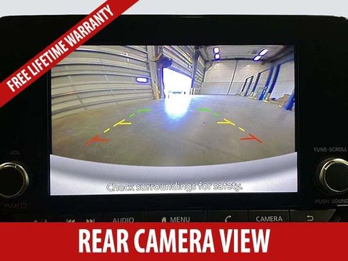 Used 2025 Nissan Pathfinder SV FWD image 13