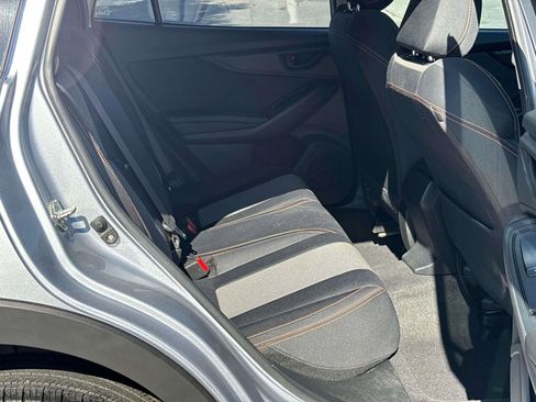 Used 2019 Subaru Crosstrek 2.0i Premium image 12