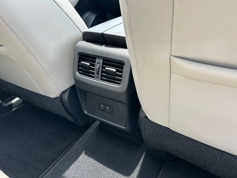 Certified 2021 Nissan Rogue SV w/ Premium Package FWD image 48