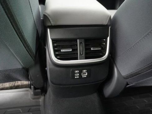 Certified 2025 Subaru Outback Premium w/ Popular Package #1A image 33